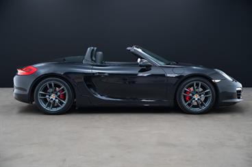 2015 Porsche Boxster - Thumbnail
