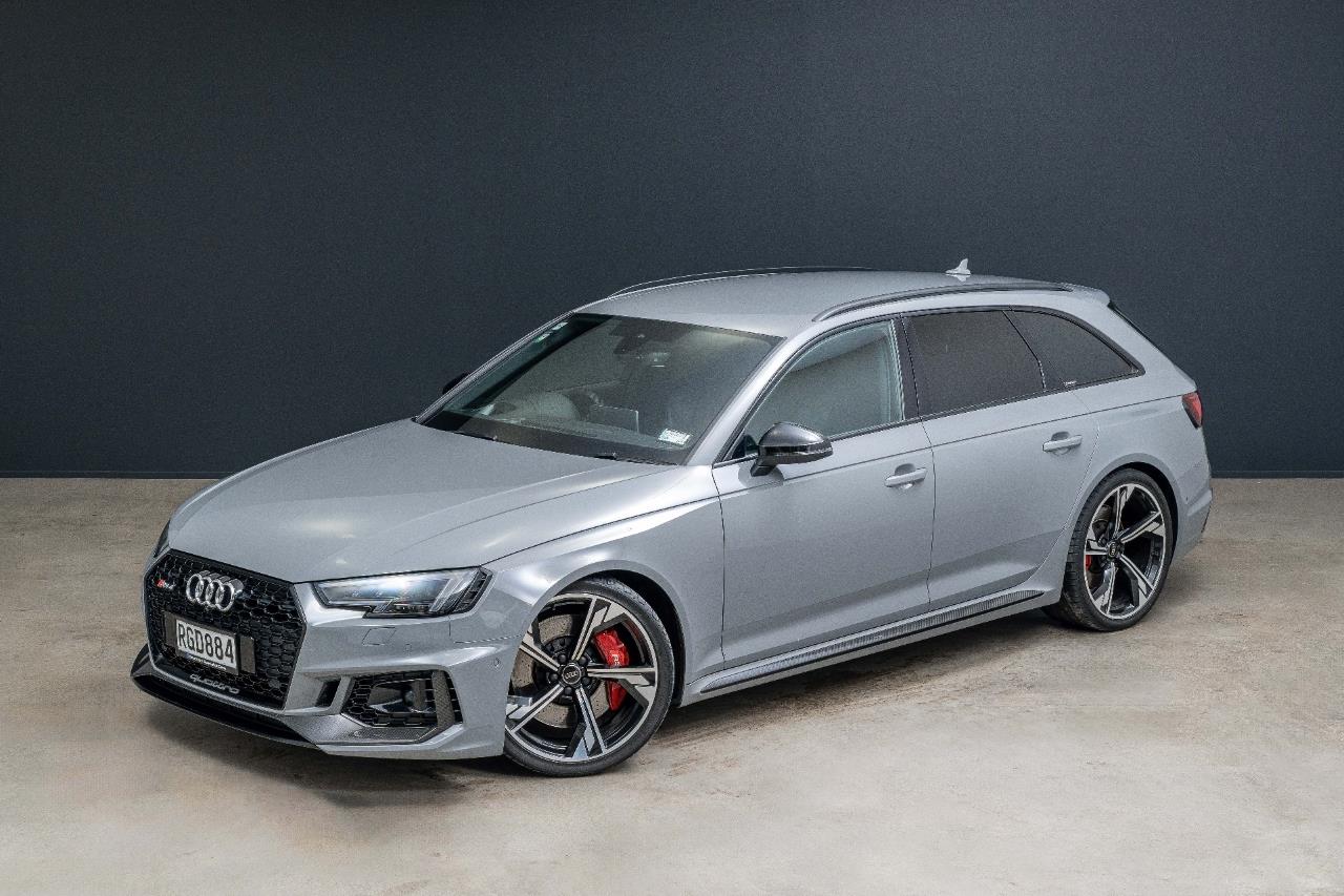 2019 Audi RS4