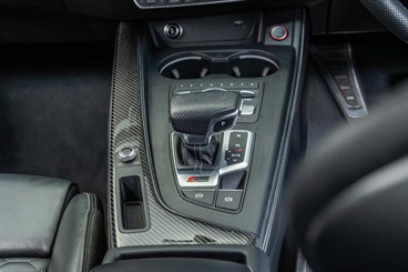 2019 Audi RS4 - Thumbnail