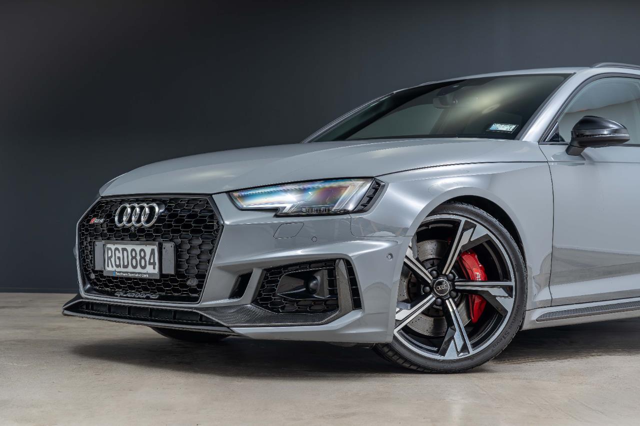 2019 Audi RS4