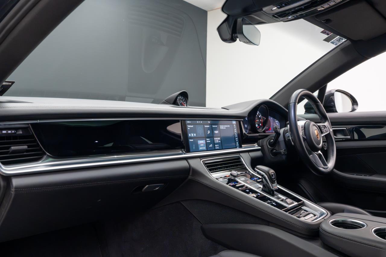 2019 Porsche Panamera