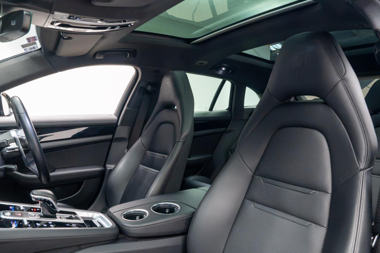 2019 Porsche Panamera