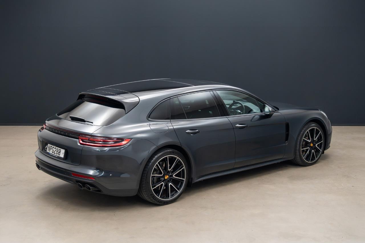 2019 Porsche Panamera