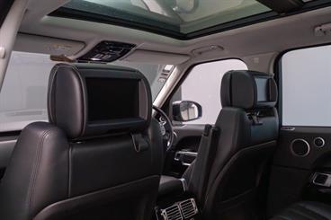 2015 Land Rover Range Rover - Thumbnail