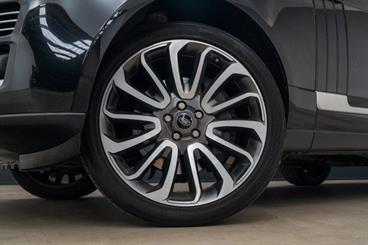 2015 Land Rover Range Rover - Thumbnail