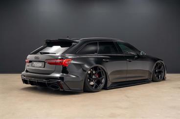 2023 Audi RS6 - Thumbnail