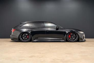 2023 Audi RS6 - Thumbnail