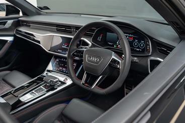 2023 Audi RS6 - Thumbnail