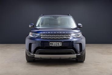 2019 Land Rover Discovery - Thumbnail
