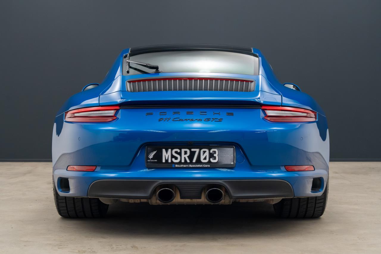 2017 Porsche 911
