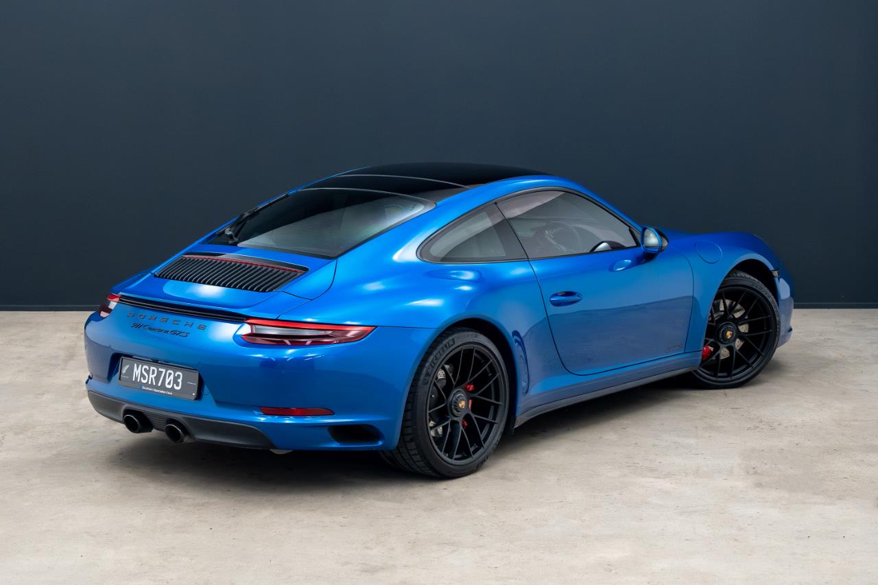 2017 Porsche 911