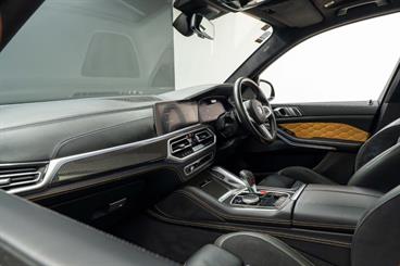 2021 BMW X5 - Thumbnail