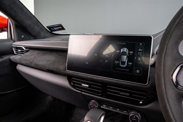 2025 Lotus Emira - Thumbnail