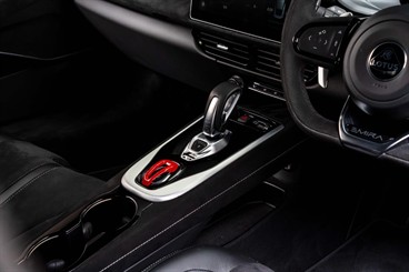 2025 Lotus Emira - Thumbnail