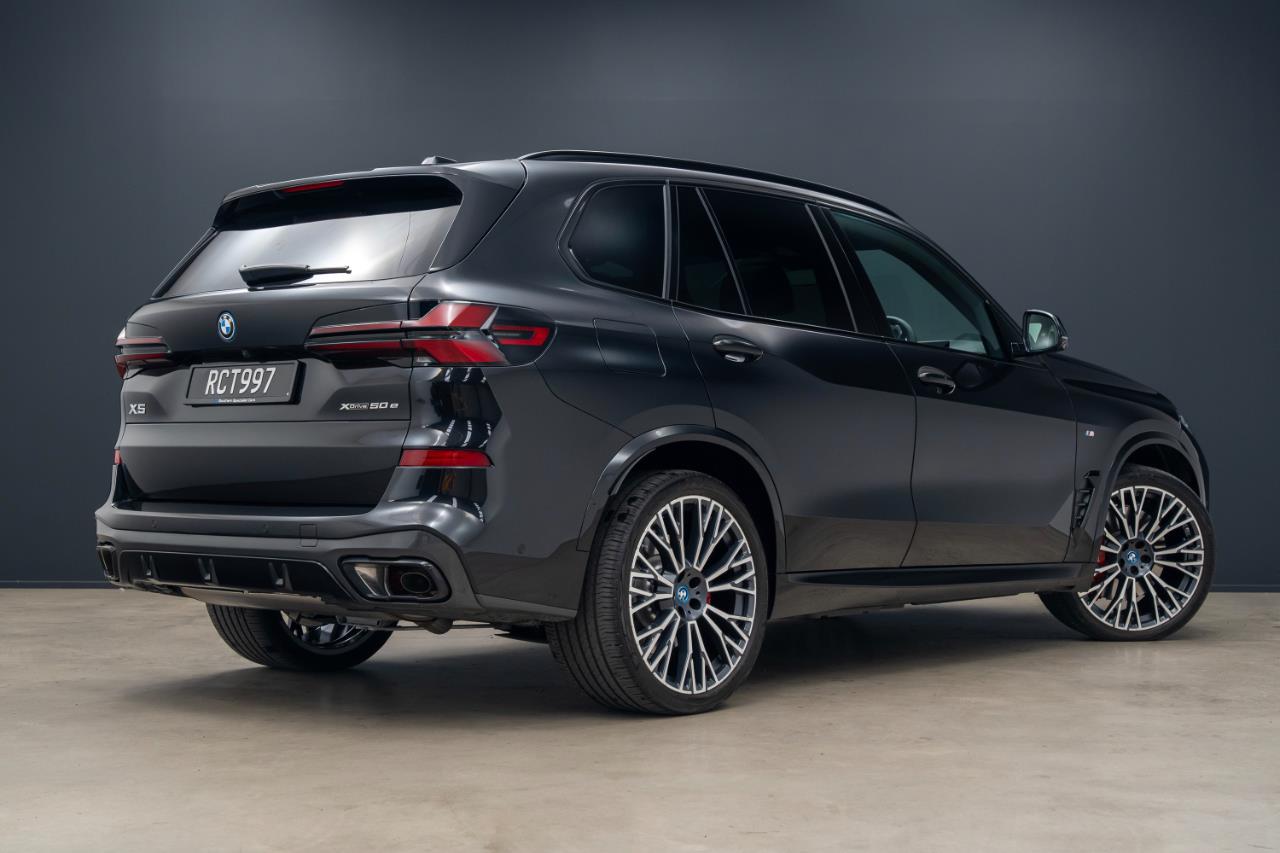 2025 BMW X5