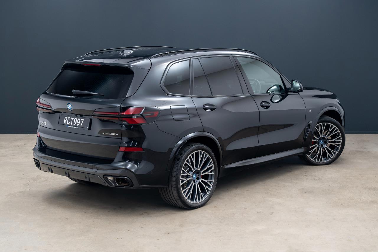 2025 BMW X5
