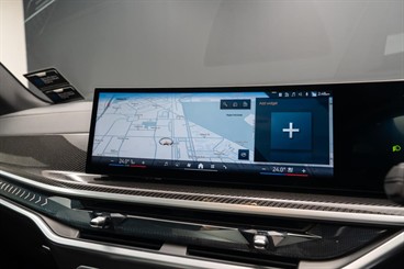 2025 BMW X5 - Thumbnail