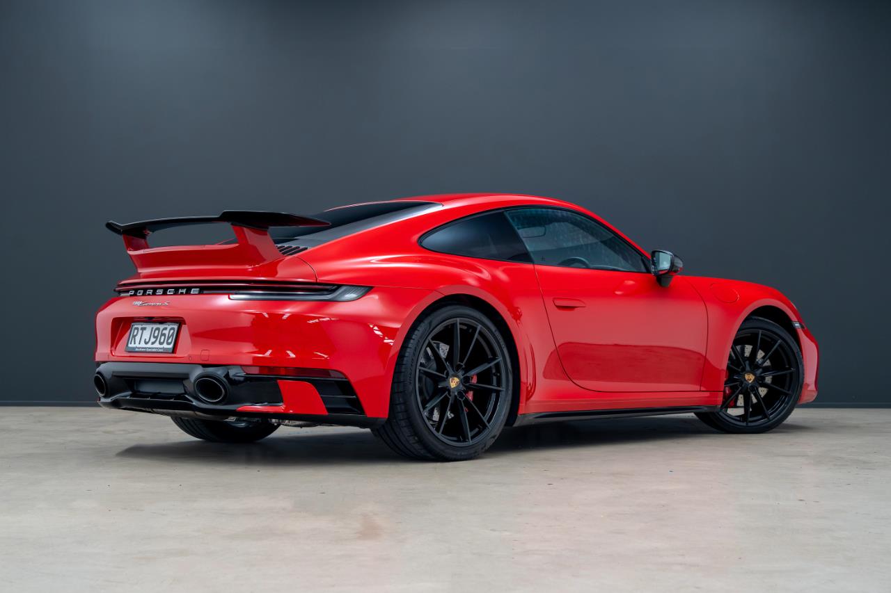 2024 Porsche 911