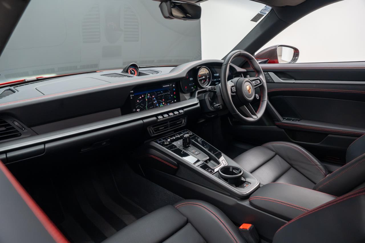 2024 Porsche 911