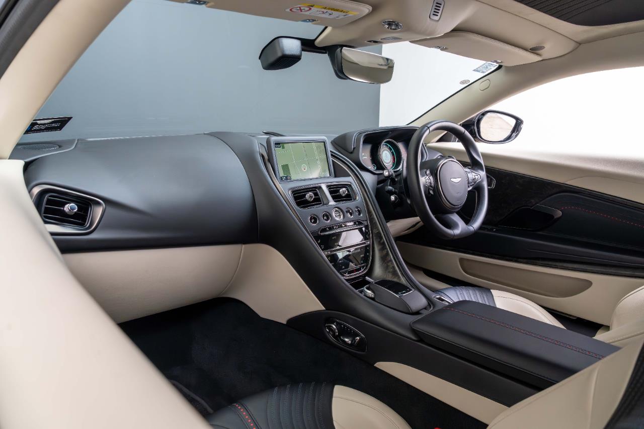 2017 Aston Martin DB11