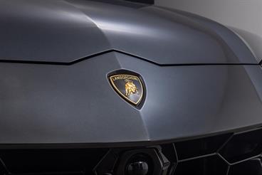 2020 Lamborghini Urus - Thumbnail