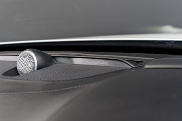 2016 Volvo XC90 - Thumbnail