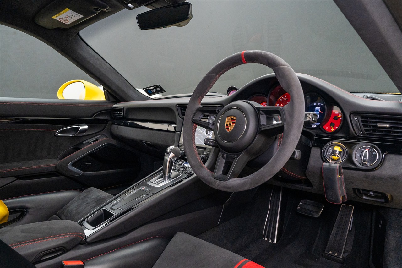 2018 Porsche 911