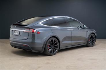 2017 Tesla Model X - Thumbnail