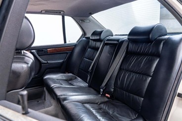 1989 BMW 750iL - Thumbnail