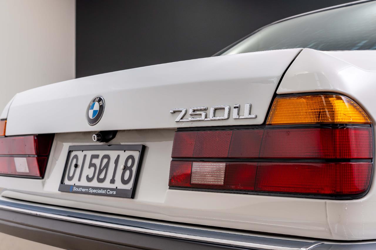 1989 BMW 750iL