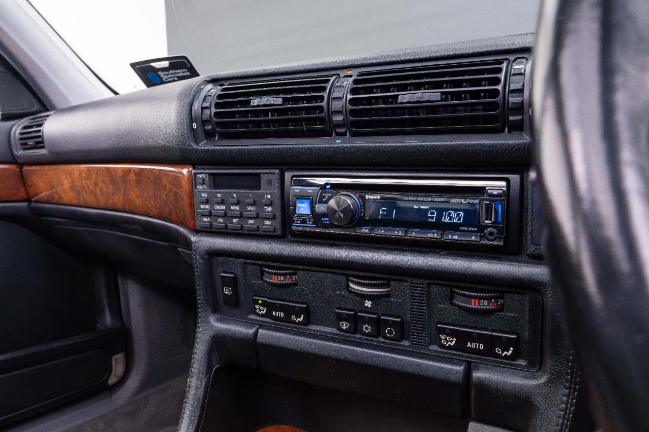 1989 BMW 750iL