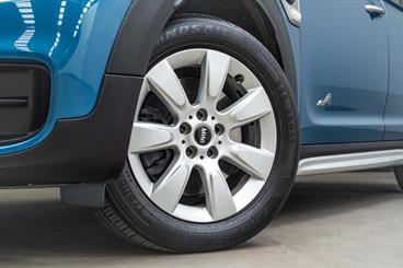 2018 Mini Cooper - Thumbnail