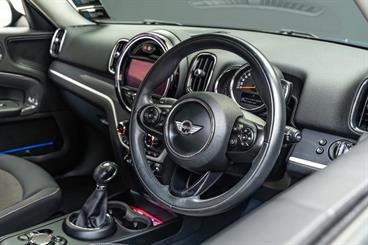 2018 Mini Cooper - Thumbnail