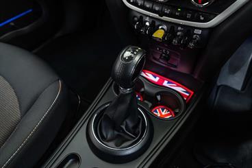 2018 Mini Cooper - Thumbnail