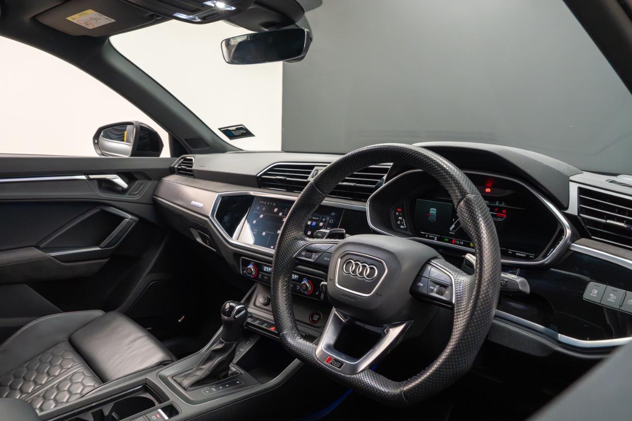 2022 Audi Q3