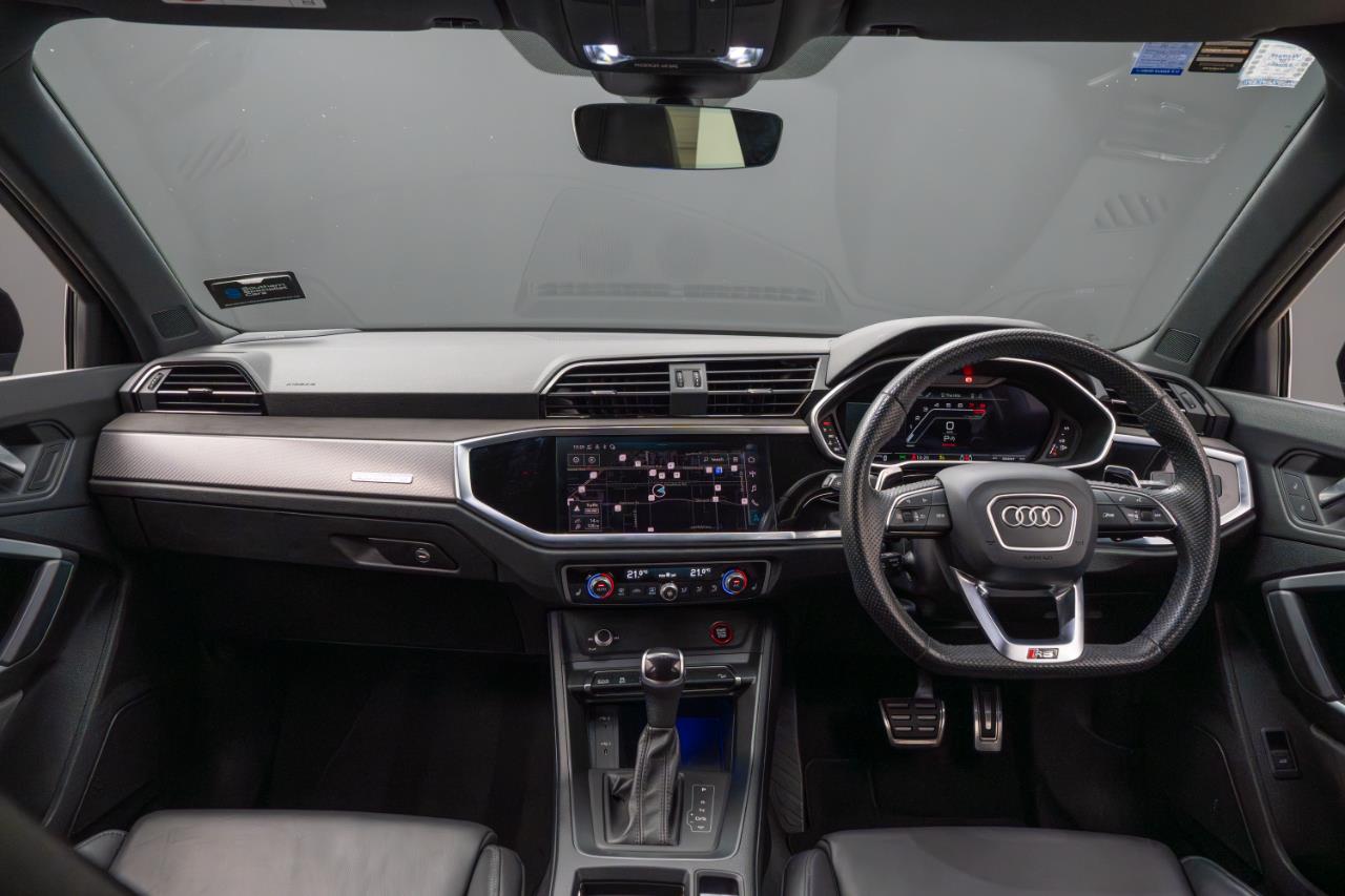 2022 Audi Q3