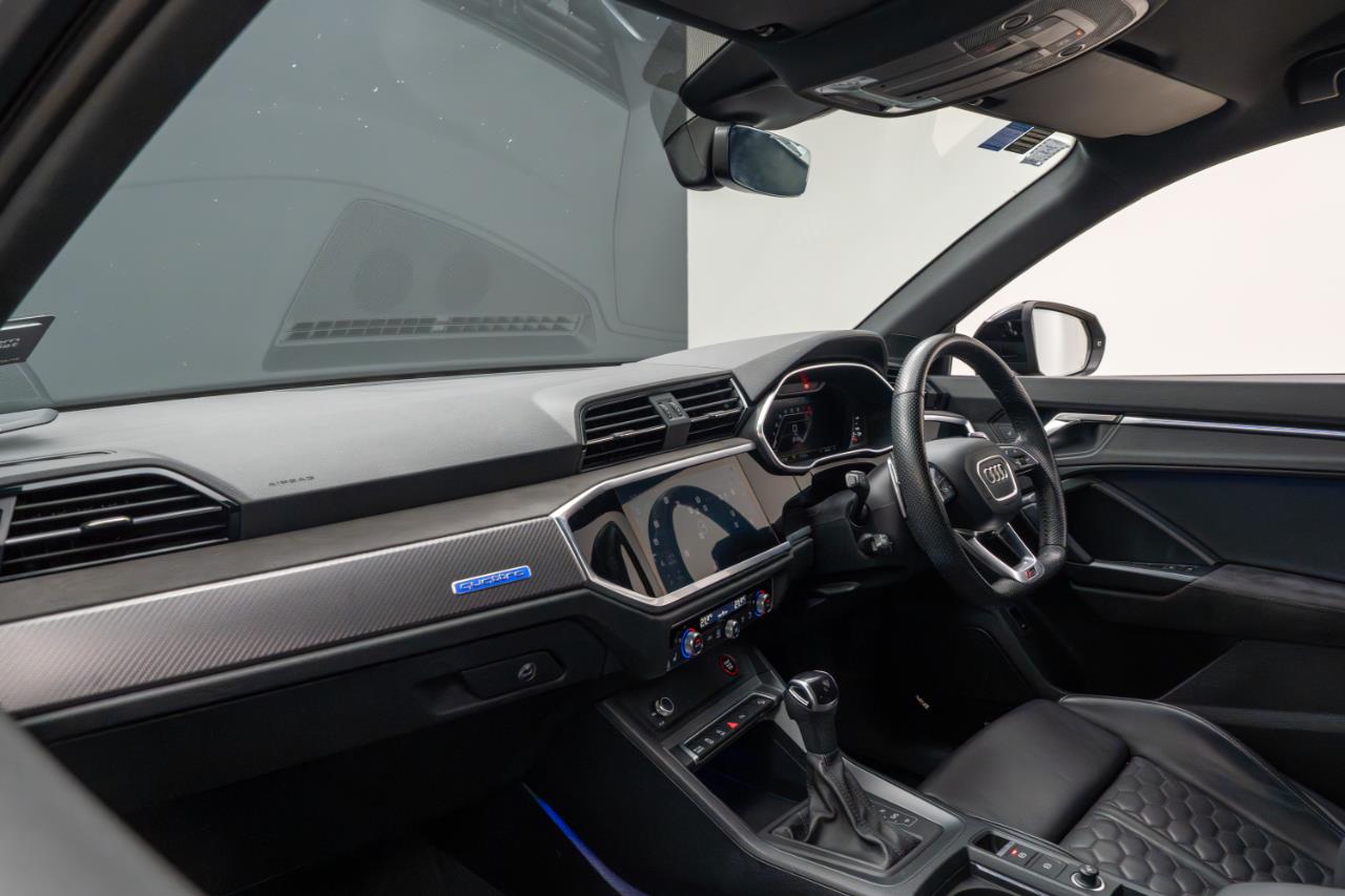 2022 Audi Q3