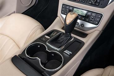 2010 Maserati Grancabrio - Thumbnail