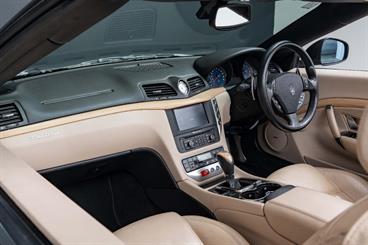 2010 Maserati Grancabrio - Thumbnail