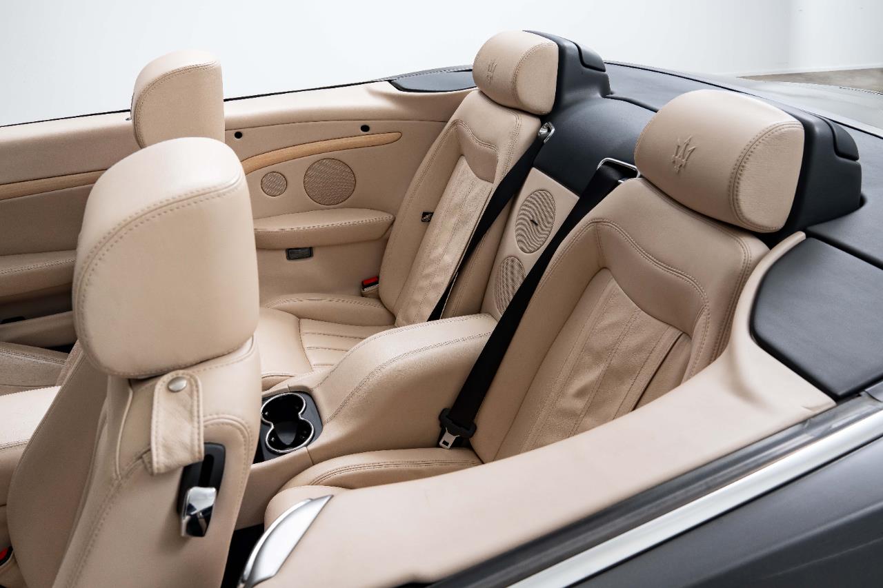 2010 Maserati Grancabrio
