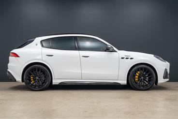 2023 Maserati Grecale - Thumbnail
