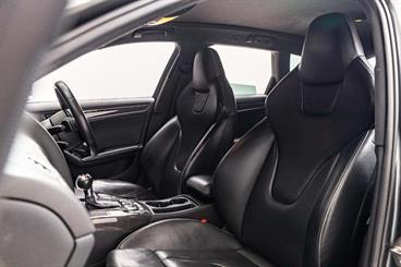 2013 Audi RS4 - Thumbnail