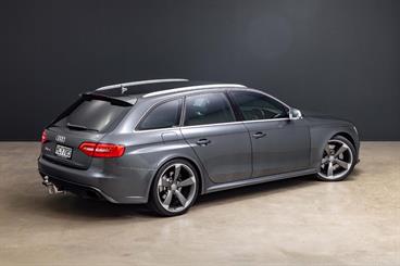 2013 Audi RS4 - Thumbnail