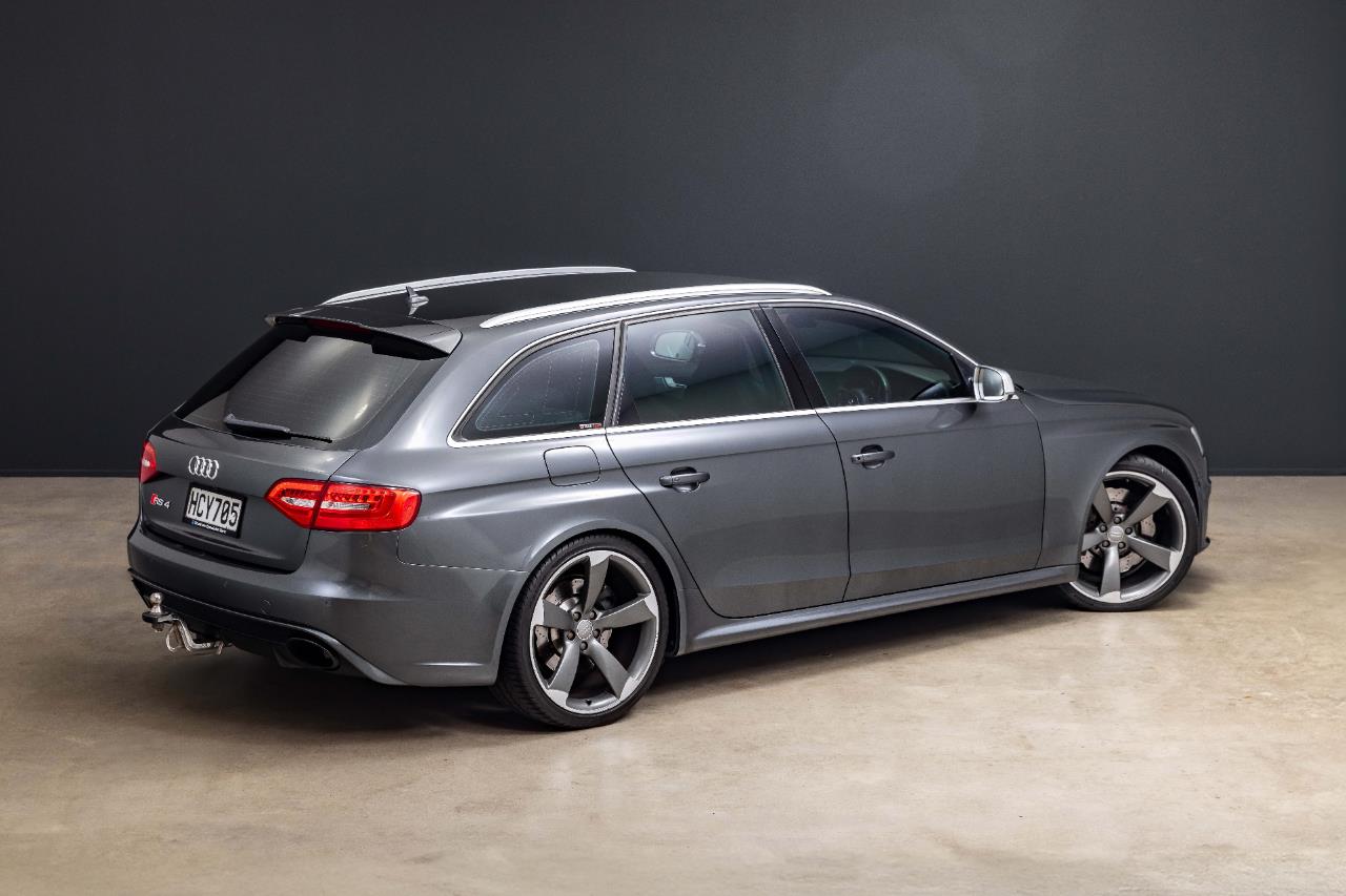 2013 Audi RS4