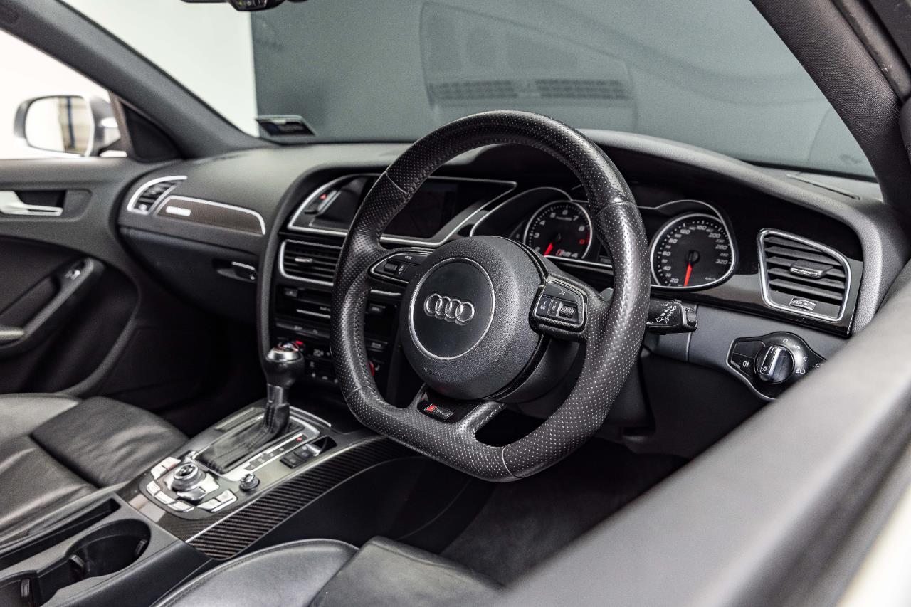 2013 Audi RS4