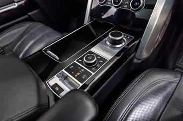 2015 Land Rover Range Rover - Thumbnail