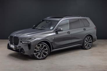 2024 BMW X7
