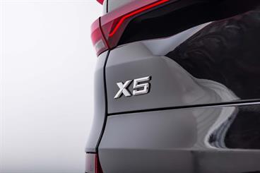 2019 BMW X5 - Thumbnail