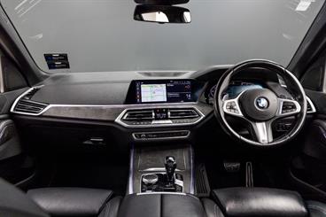 2019 BMW X5 - Thumbnail