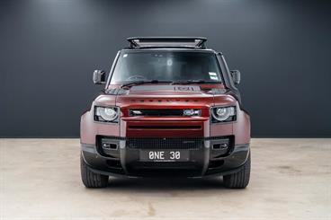 2023 Land Rover Defender - Thumbnail